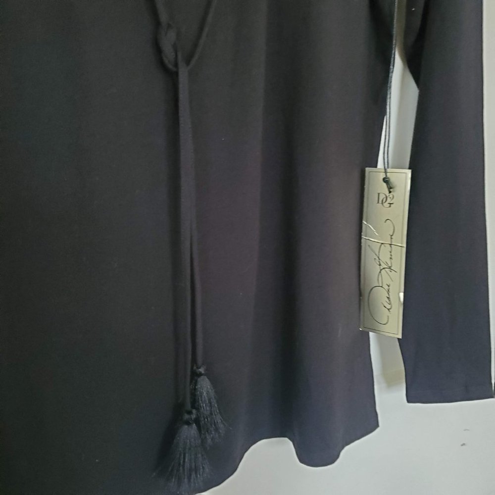 DG2 Diane Gilman Solid Long Sleeve V Neck Cross String Tie top - Black Size XS - Picture 4 of 5